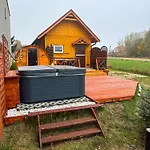 Holiday home Islandzka Chatka- Jacuzzi I Sauna W Cenie Mzyki