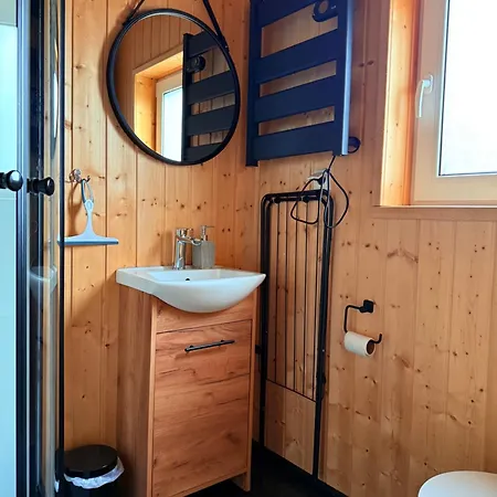 Vakantiehuis Islandzka Chatka- Jacuzzi I Sauna W Cenie