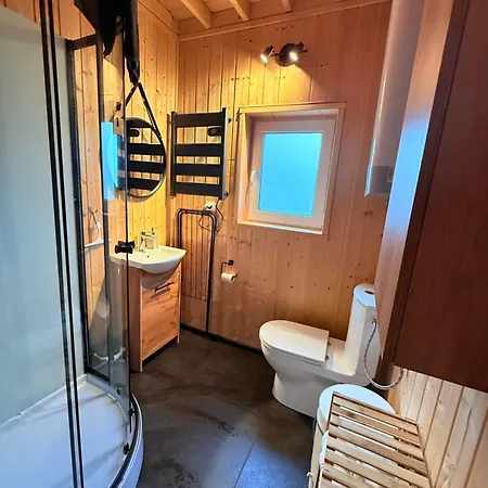 Islandzka Chatka- Jacuzzi I Sauna W Cenie Vakantiehuis *